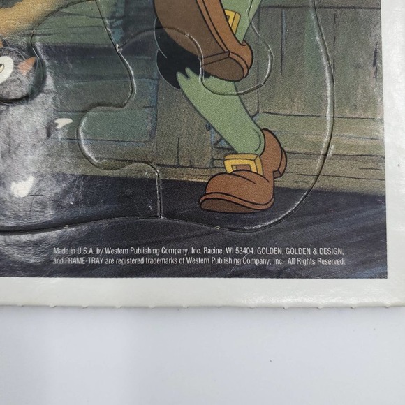 Disney Pinocchio Golden Frame-Tray Puzzle - Picture 4 of 6
